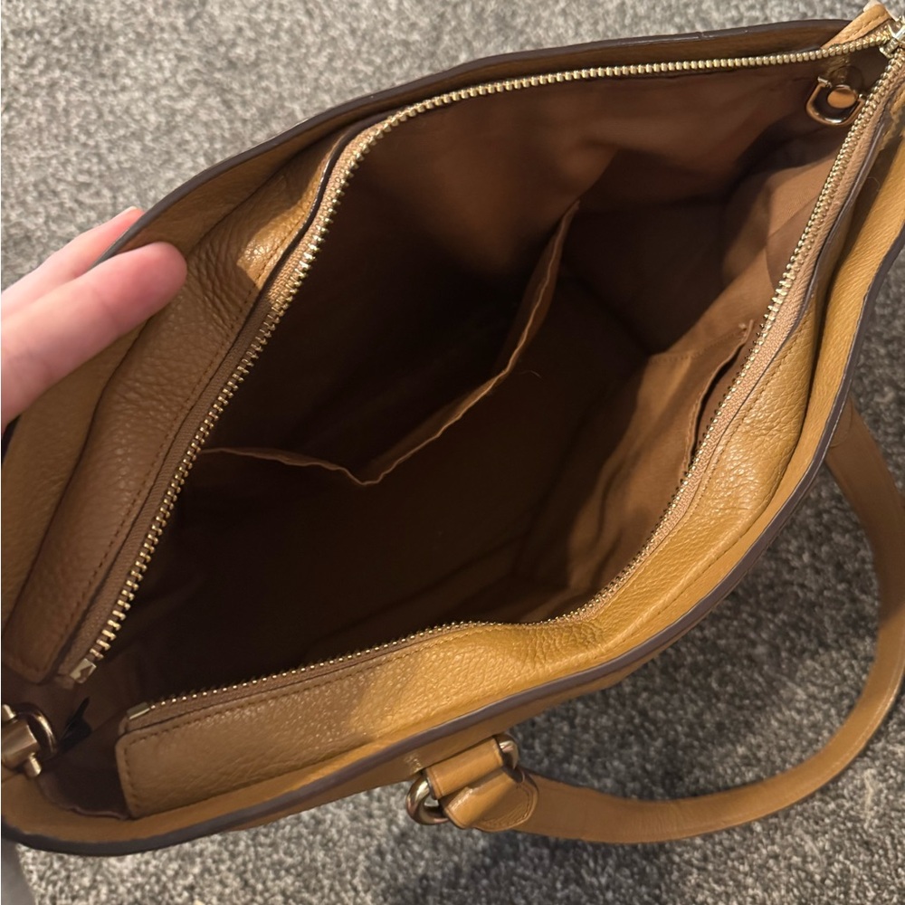 Coach Brown Leather Bay Tote Bag - Picture 7 of 12